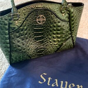 Stauer Avalon Green Crocodile-Embossed Handbag